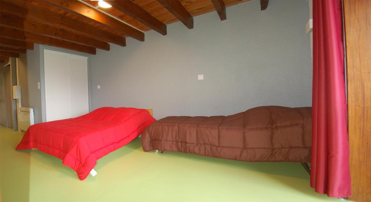 Gite Du Haut Cantal - Appartements Meubles Avec Kitchenette Et Chambres Sans Kitchenette Condat  Exterior foto
